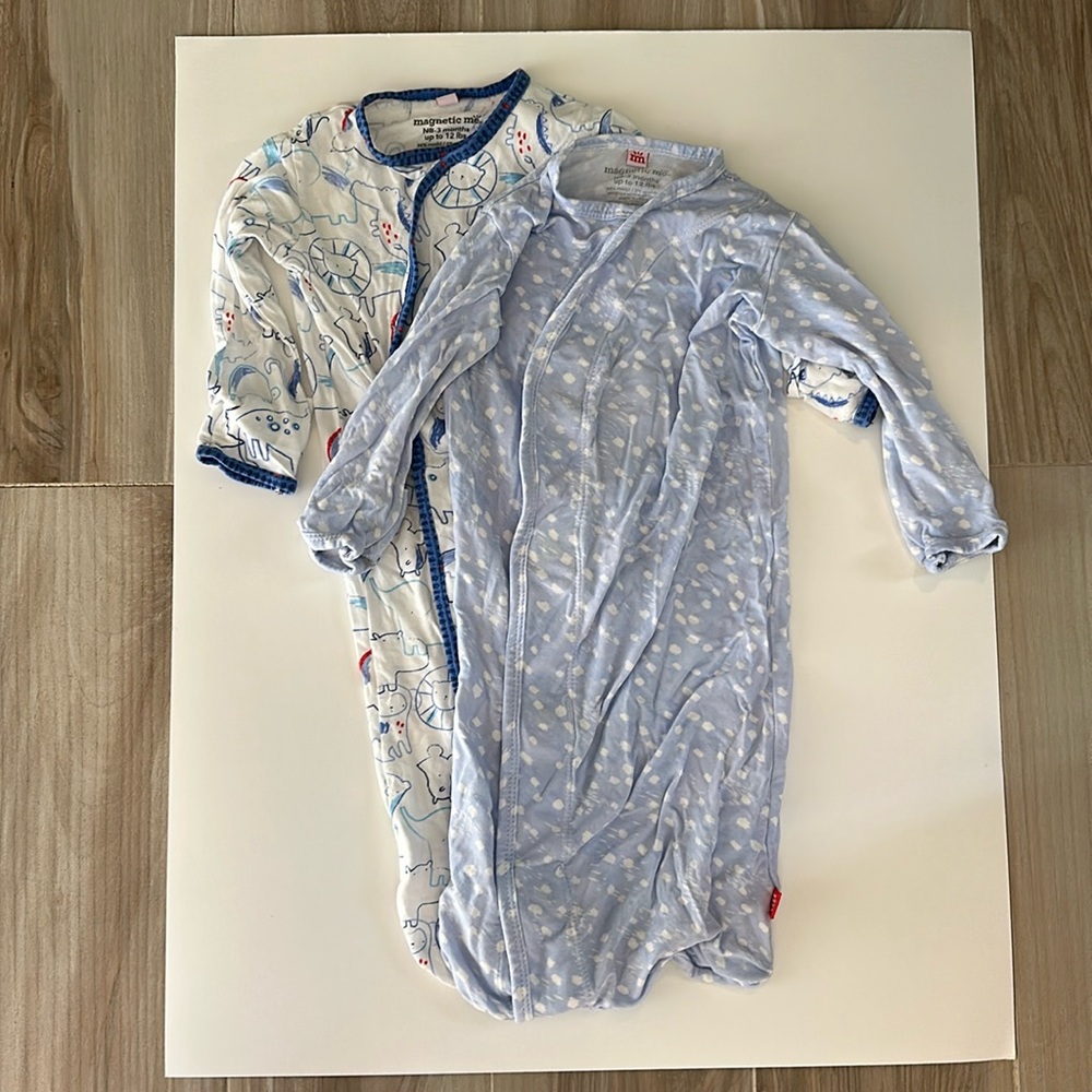 Magnetic Me newborn-3month baby gown - bundle of 2